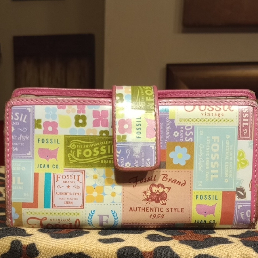 Fossil Multicolor Patchwork Wallet - image 1